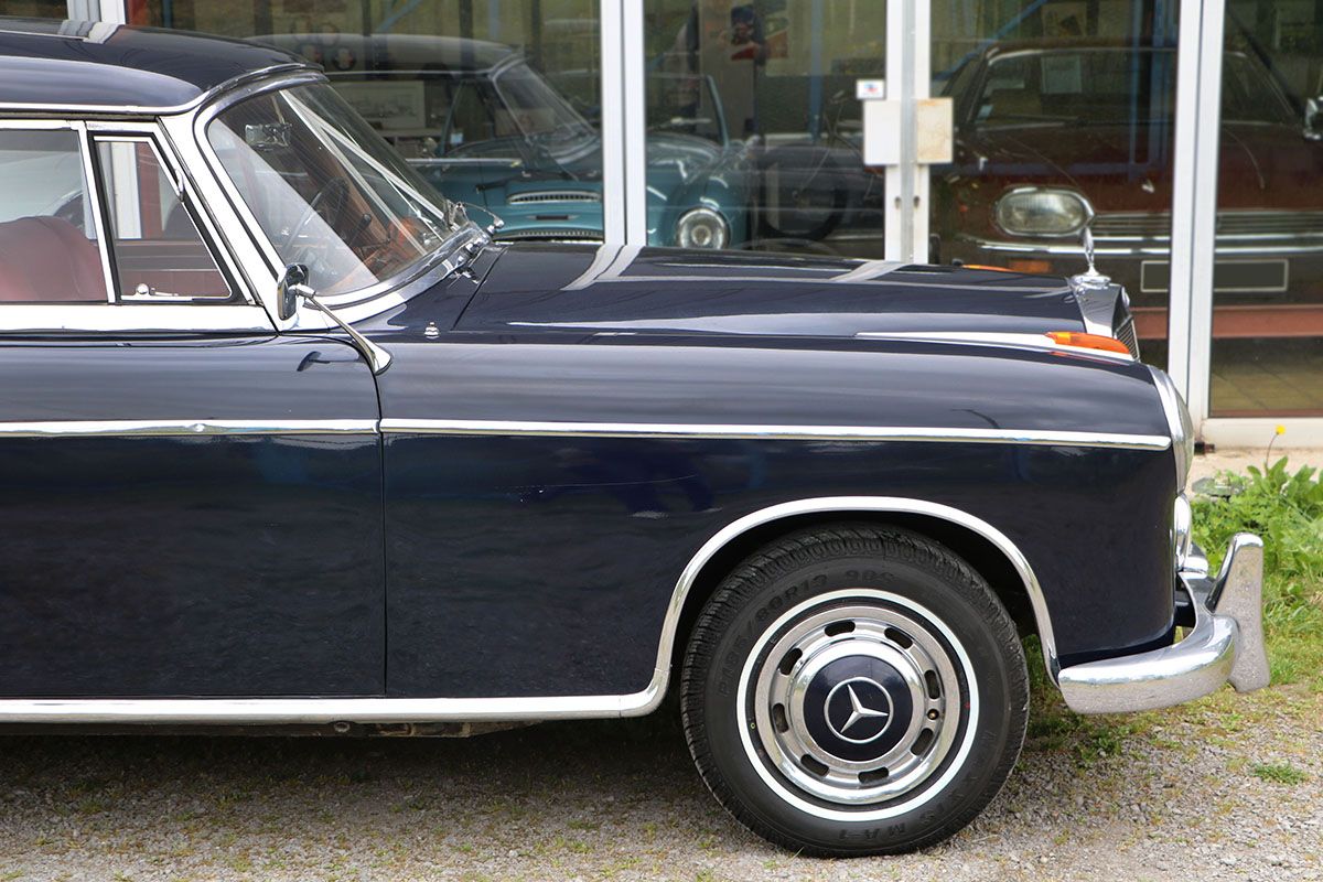 220S Coupé ponton 61