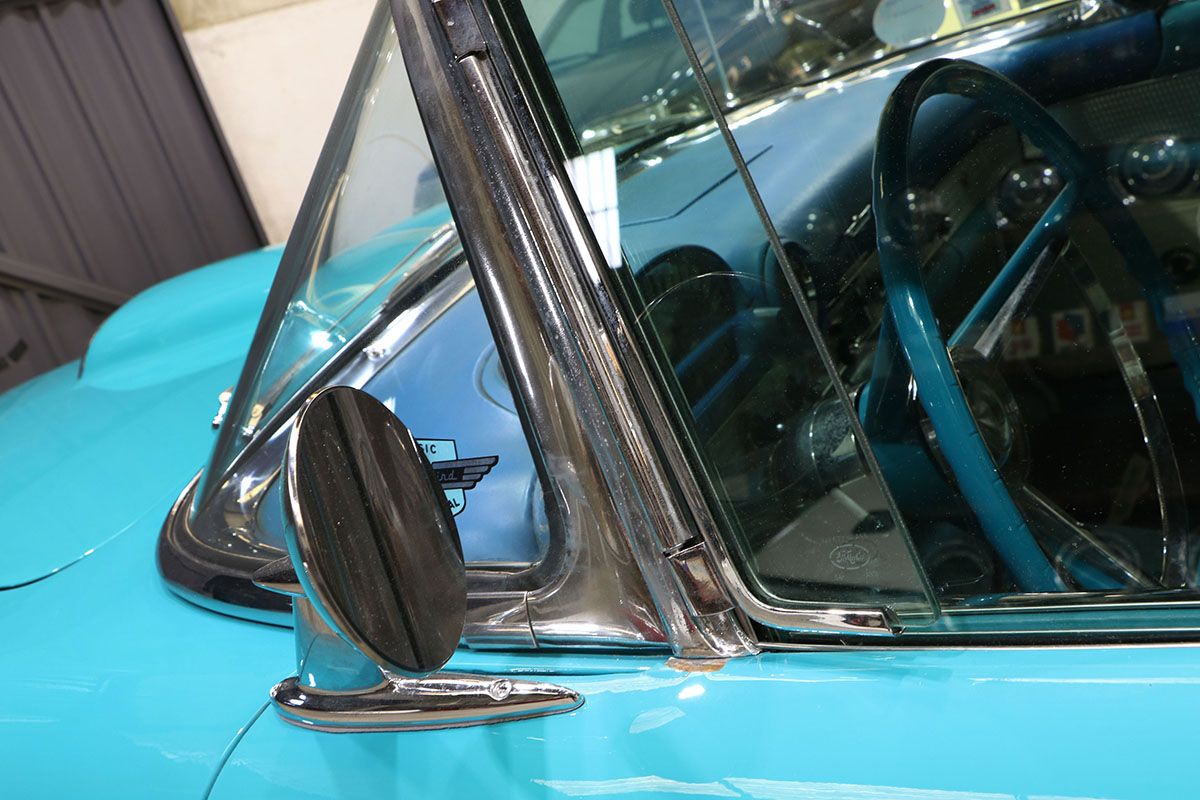 Ford Thunderbird 1956 79