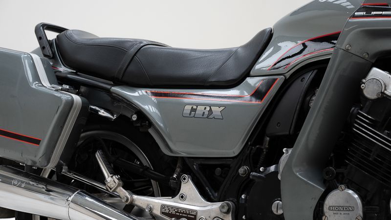 Honda CBX 17
