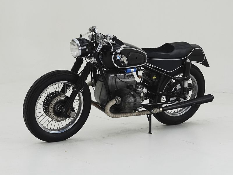 BMW R60/2 Classic Racer 2