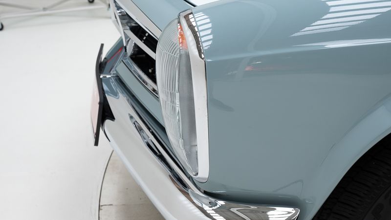 Mercedes-Benz 280 SL Pagode + Hardtop 21