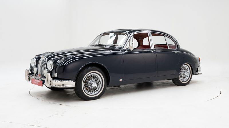 Jaguar MKII 2