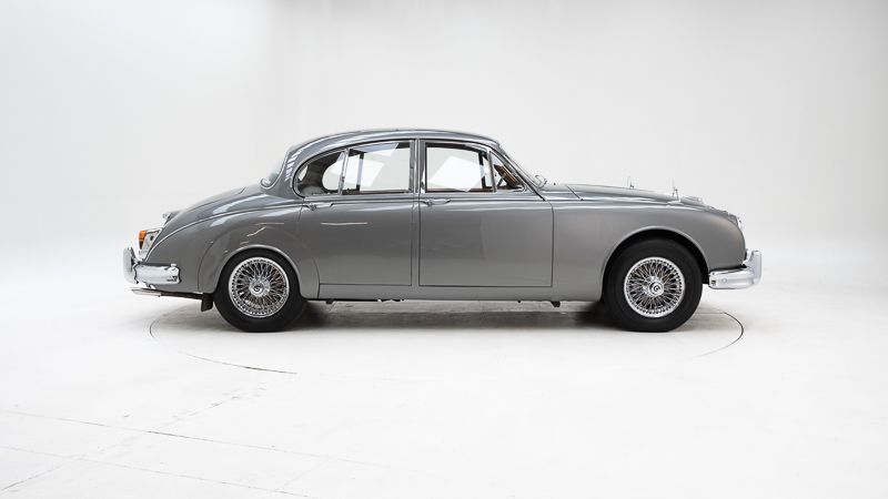 V8 250 7