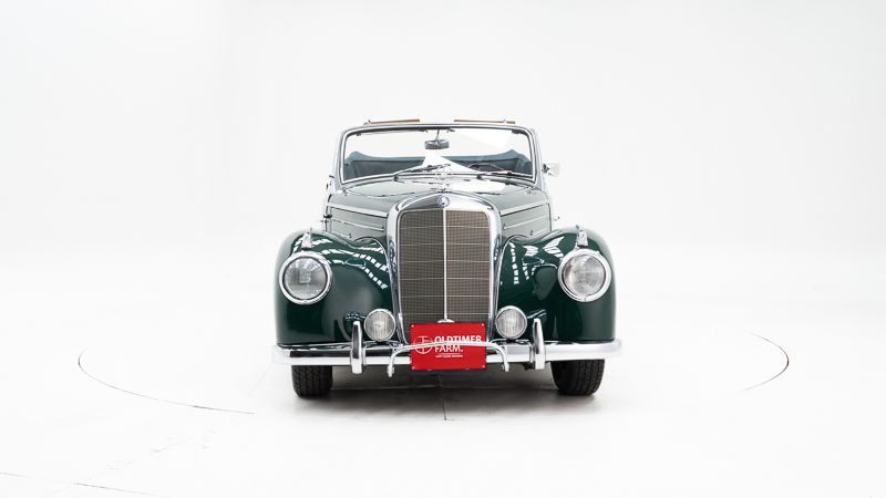 Mercedes-Benz 220 A Cabriolet 6