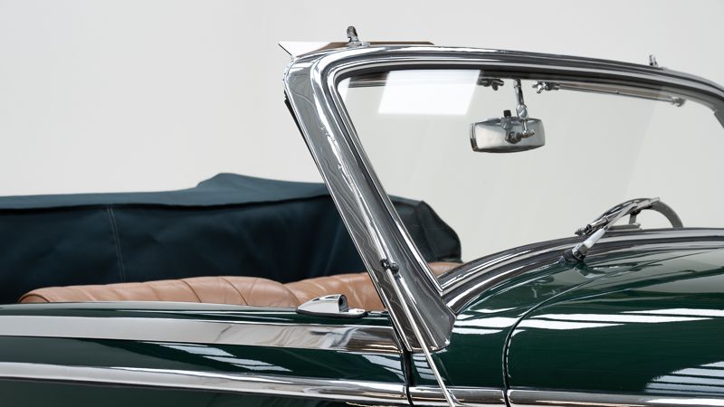 Mercedes-Benz 220 A Cabriolet 17