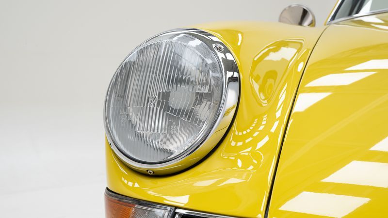 Porsche 911 2.2 E Targa 18