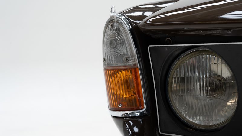 P6 V8 21