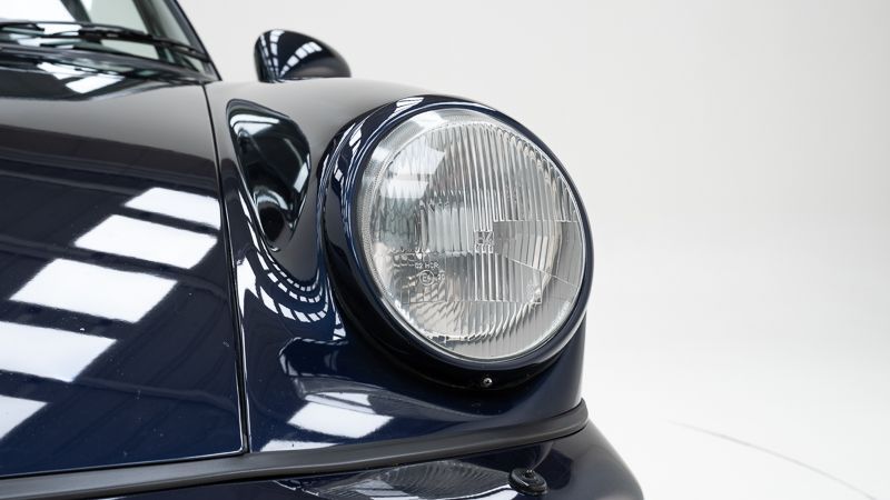 Porsche 964 Turbo Factory X 33 Option 18