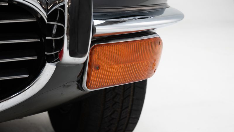 Jaguar E-TYPE Series 3 V12 17