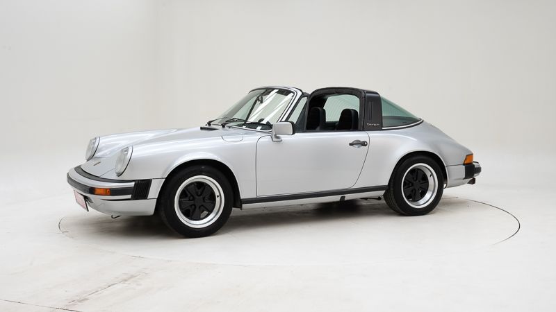 Porsche 911 3.0 SC Targa 2