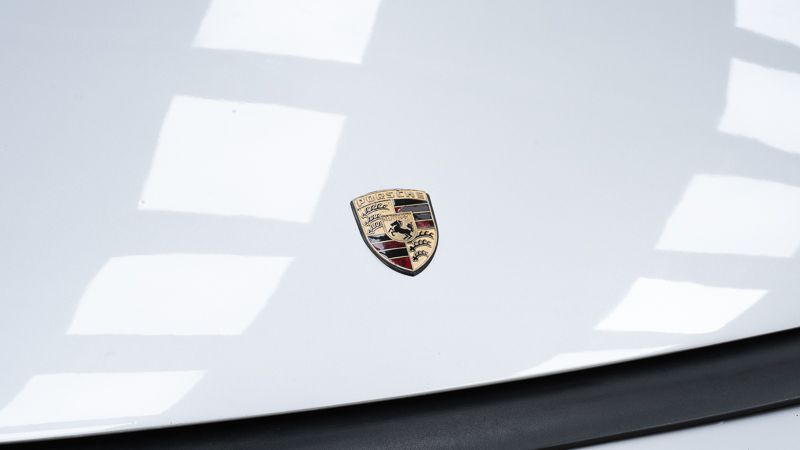 Porsche 911 3.0 SC Targa 13