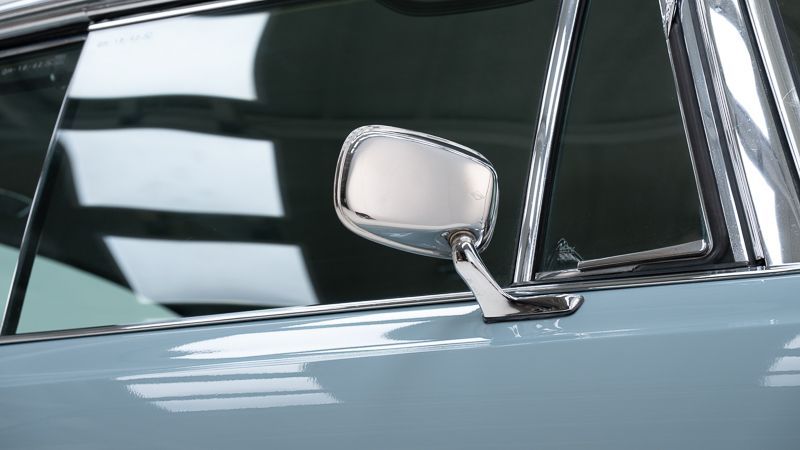 Mercedes-Benz 280 SE 16