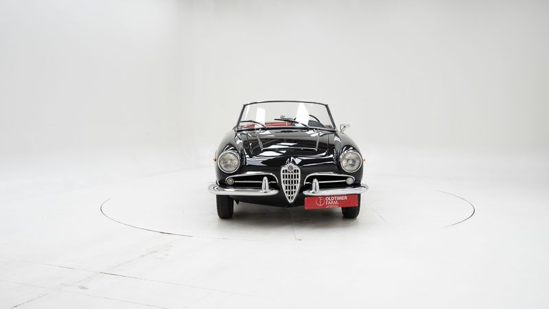 Alfa Romeo 1600 Giulia Spider 6