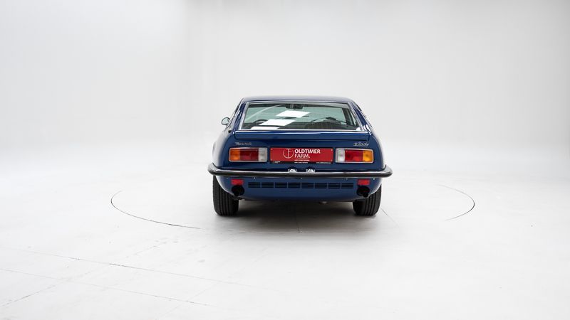Maserati Indy 8