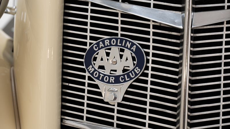 852 SC Phaeton Sedan 8