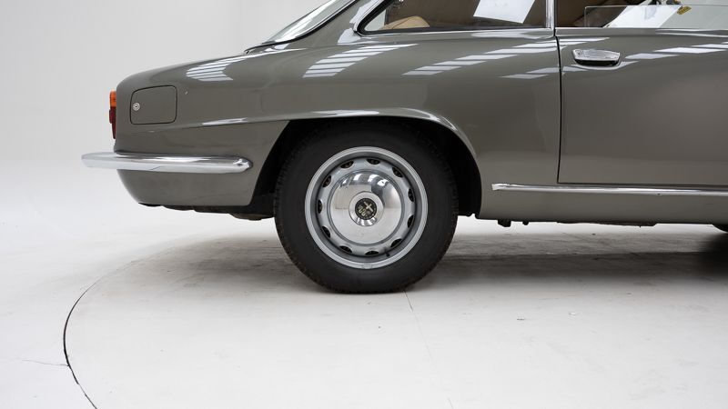 Alfa Romeo 2000 Sprint 18