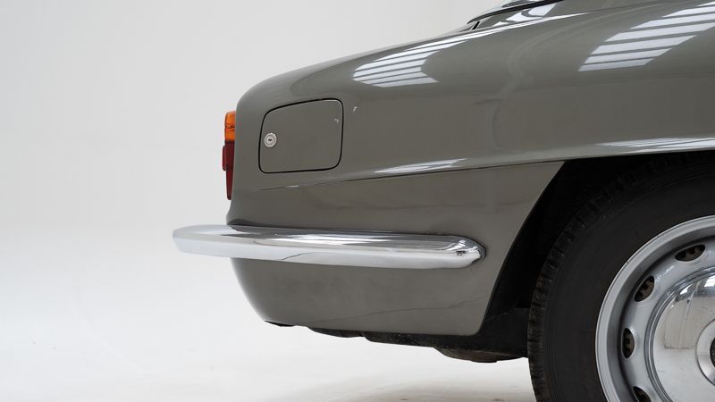 Alfa Romeo 2000 Sprint 20