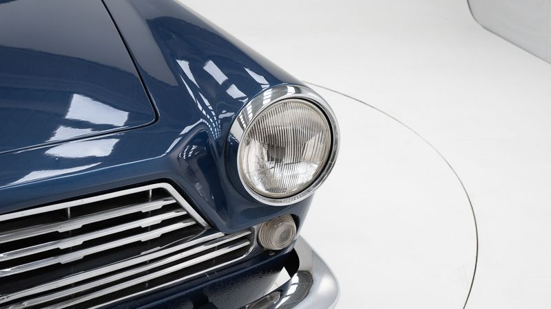 Fiat 2300 S Coupe 12