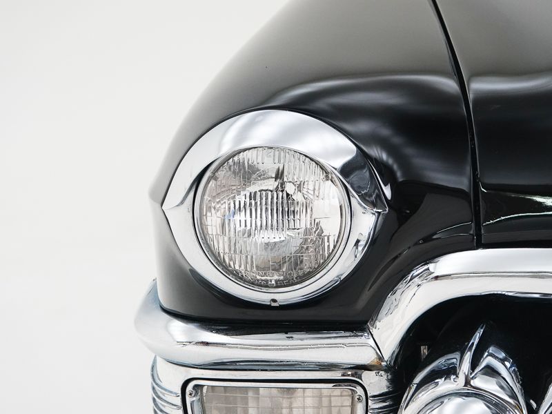 Cadillac Fleetwood Series 62 Sedan 14