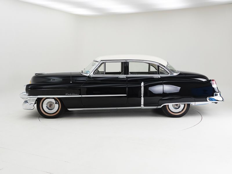 Cadillac Fleetwood Series 62 Sedan 20