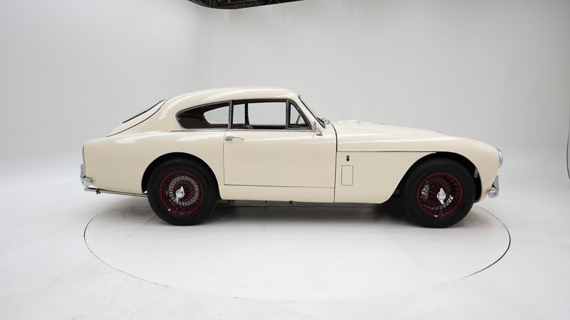 Aston Martin DB 2 MKIII 10