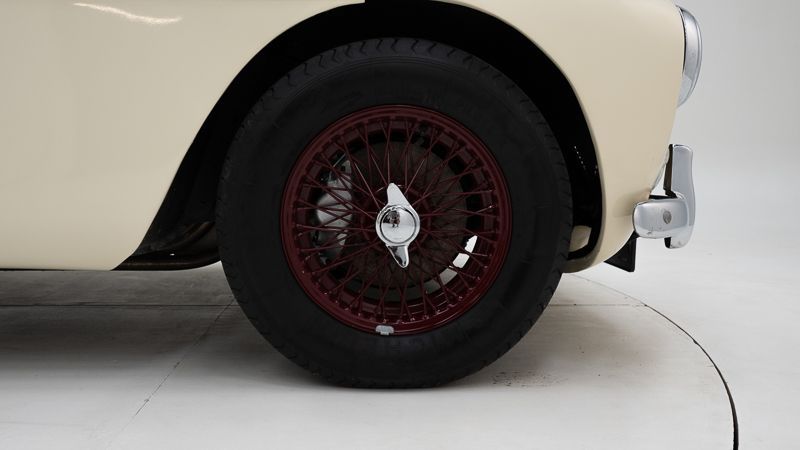 Aston Martin DB 2 MKIII 11