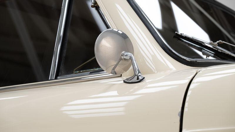 Aston Martin DB 2 MKIII 15