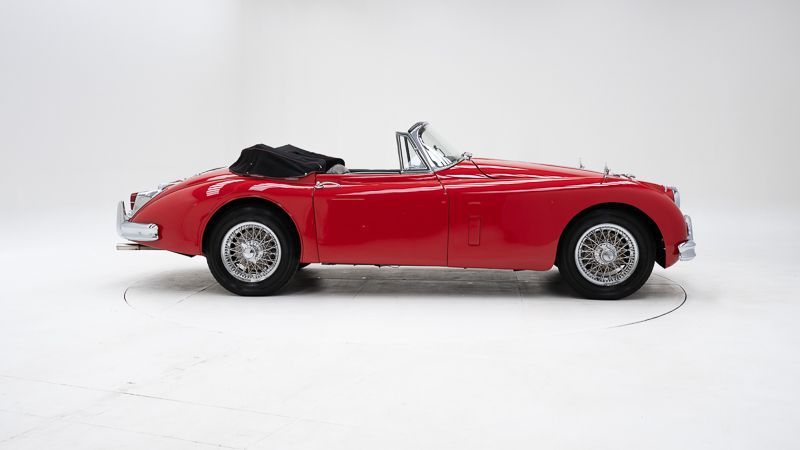 Jaguar XK 150 DHC 7