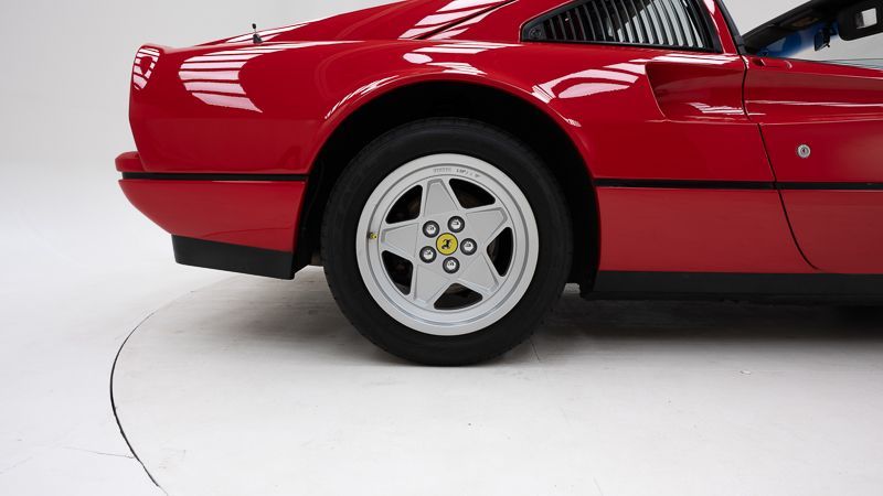 Ferrari 328 GTS 15