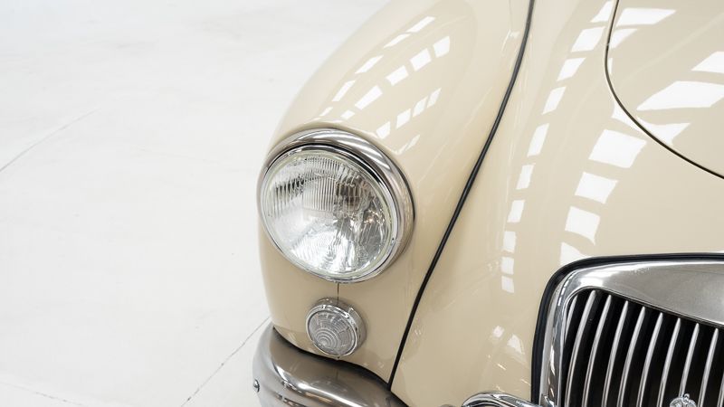 MG A 1500 11
