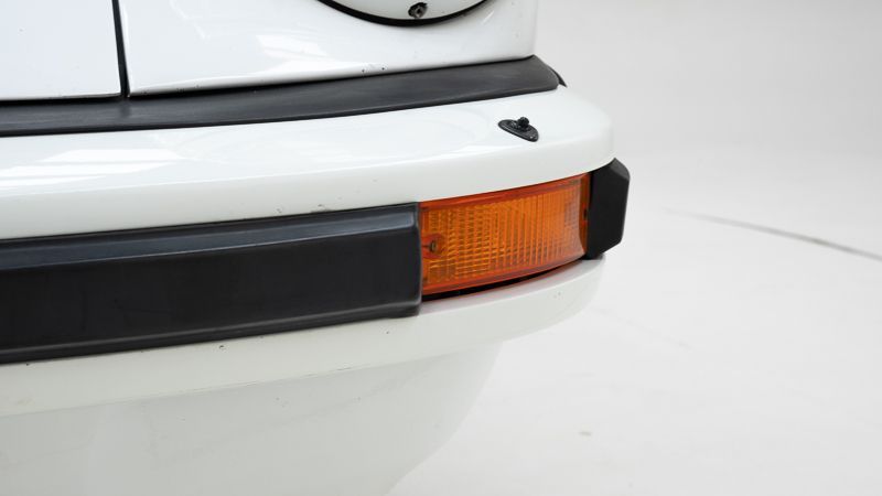 Porsche 911 3.0 SC 15
