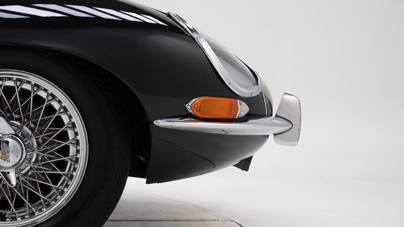 Jaguar E-type Series 1 4.2 13