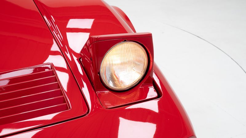 Ferrari 328 GTB 21