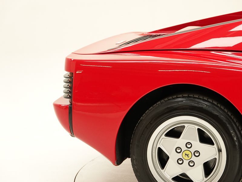 Ferrari Testarossa 19