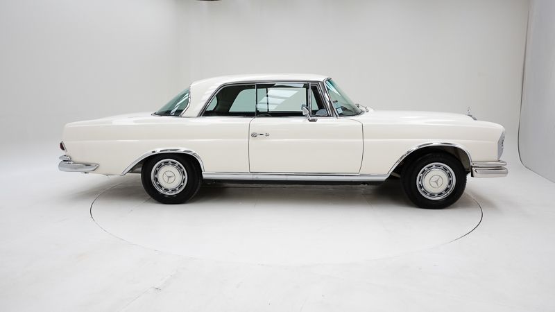 Mercedes-Benz 280 SE 10