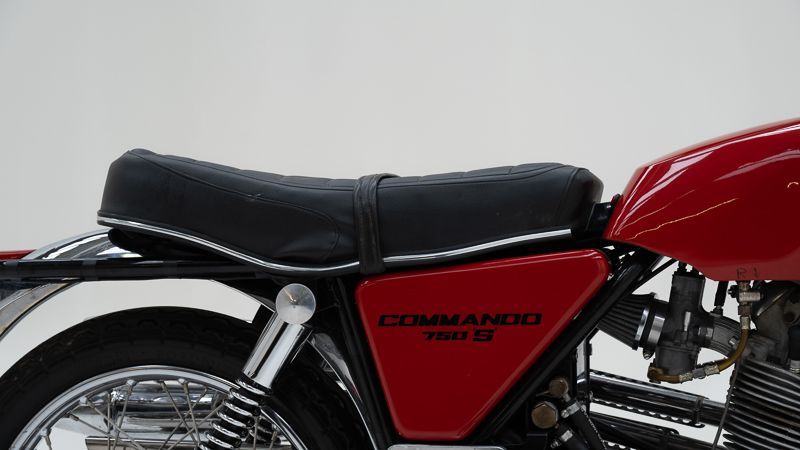 Commando 750 S 20