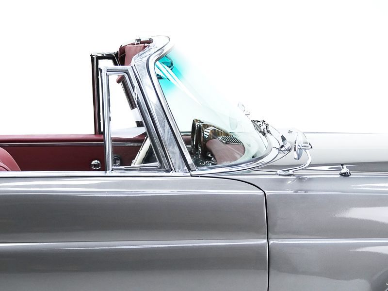Mercedes-Benz 220 SE 14