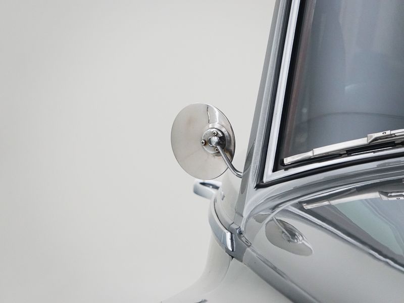 Rolls-Royce Silver Cloud II 17