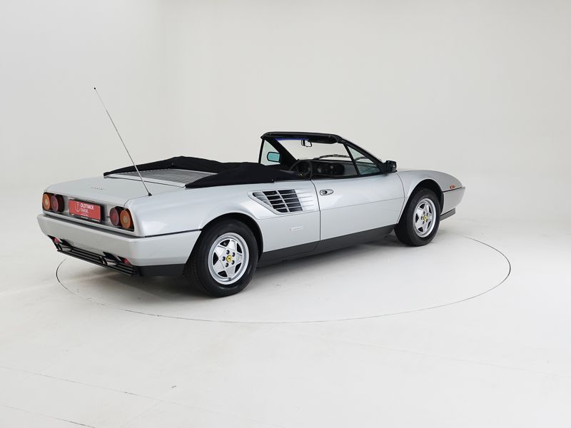 Ferrari Mondial Cabriolet 3