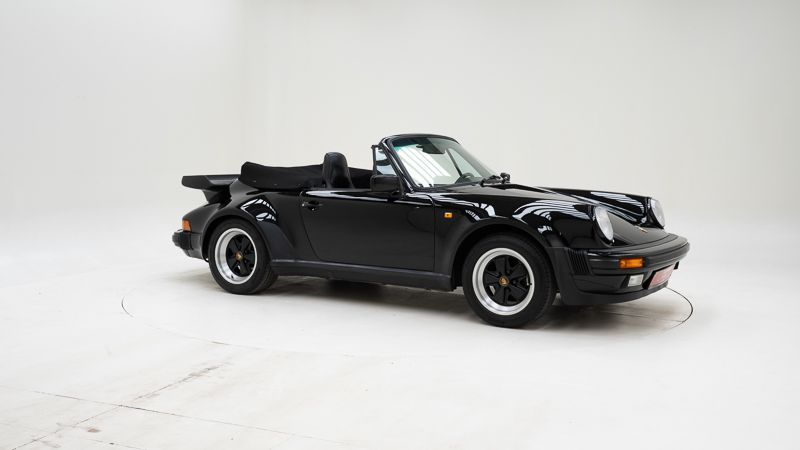 Porsche 911 930 Turbo 4