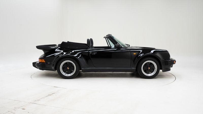 Porsche 911 930 Turbo 7