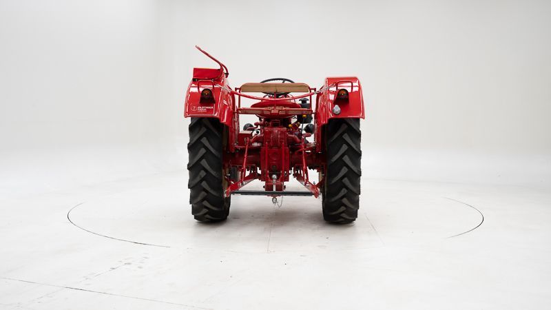 Porsche Standard STAR 8