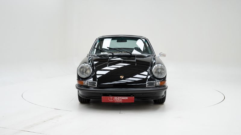 Porsche 911 2.4 S 10