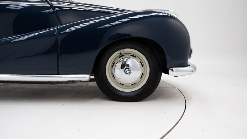 BMW 502 11
