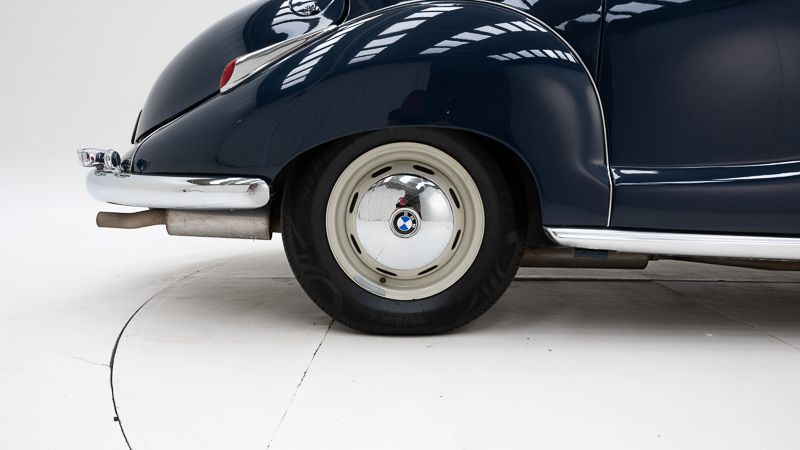 BMW 502 16