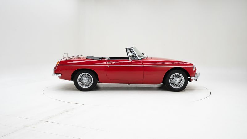 MG B 7