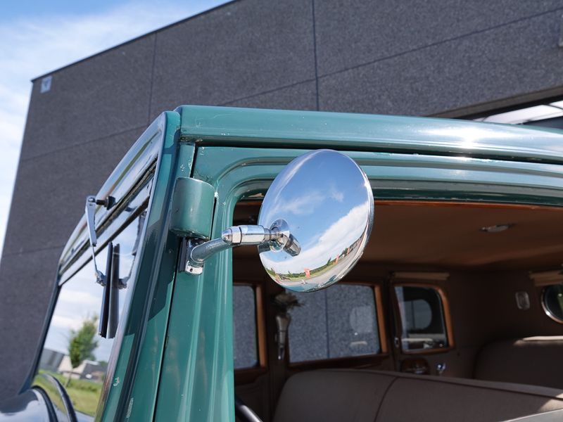 Model 54 Sedan 16