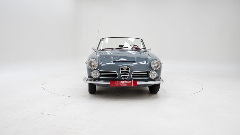 Alfa Romeo 2600 Spider Cabriolet 6