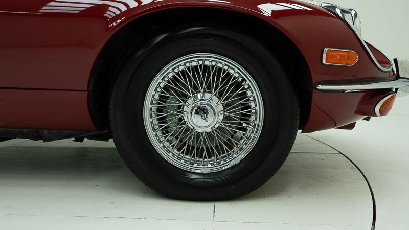 Jaguar E-Type Series 3 V12 11