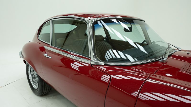 Jaguar E-Type Series 3 V12 17